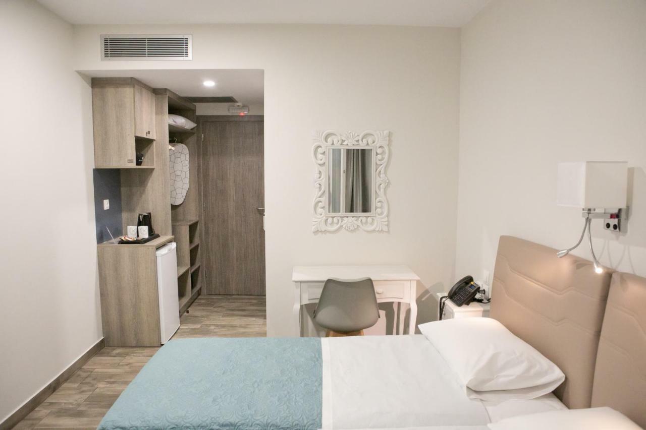 Hyperion Hotel Myrties المظهر الخارجي الصورة